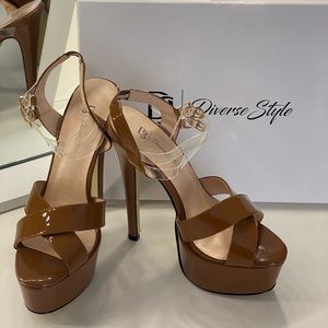 Diverse style platform heels